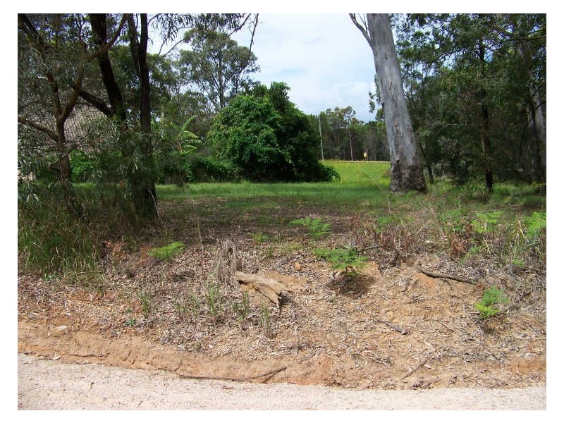 27 Murray Crt, Russell Island QLD 4184