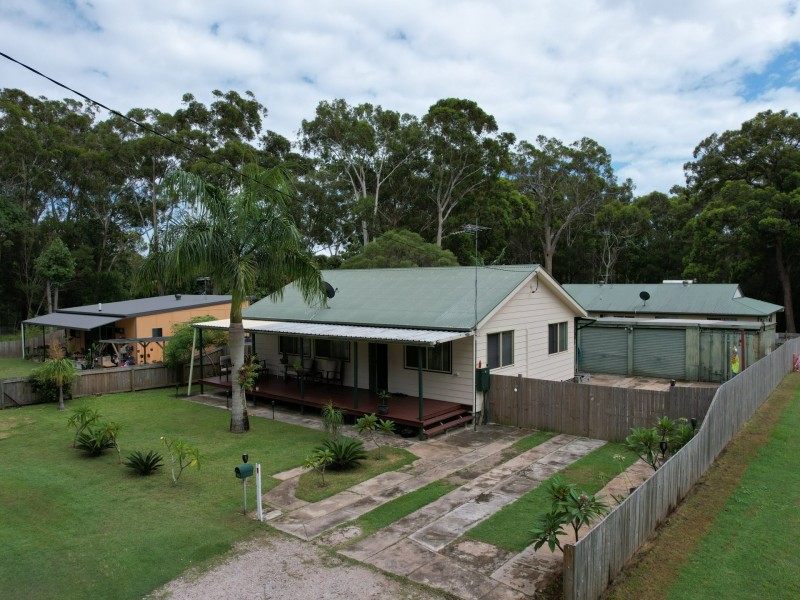 15 Topaz Street, Russell Island QLD 4184