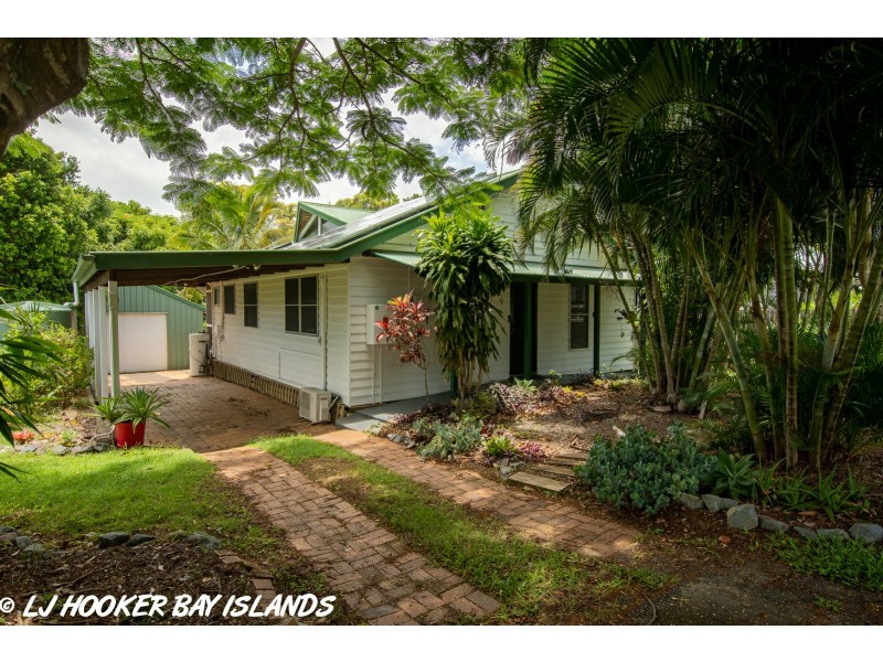 9 Panorama Avenue, Russell Island QLD 4184