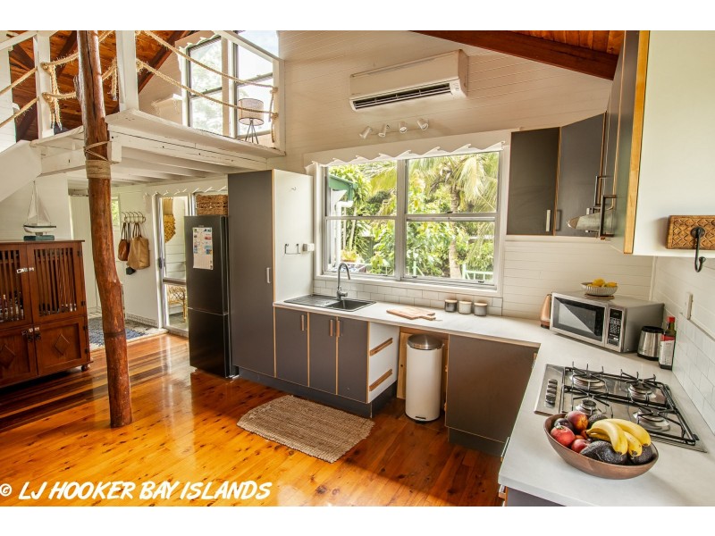 9 Panorama Avenue, Russell Island QLD 4184