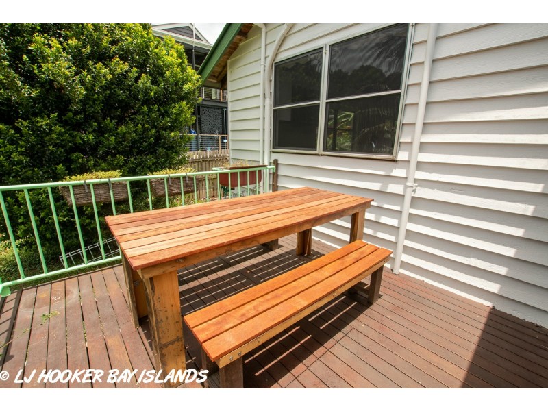 9 Panorama Avenue, Russell Island QLD 4184