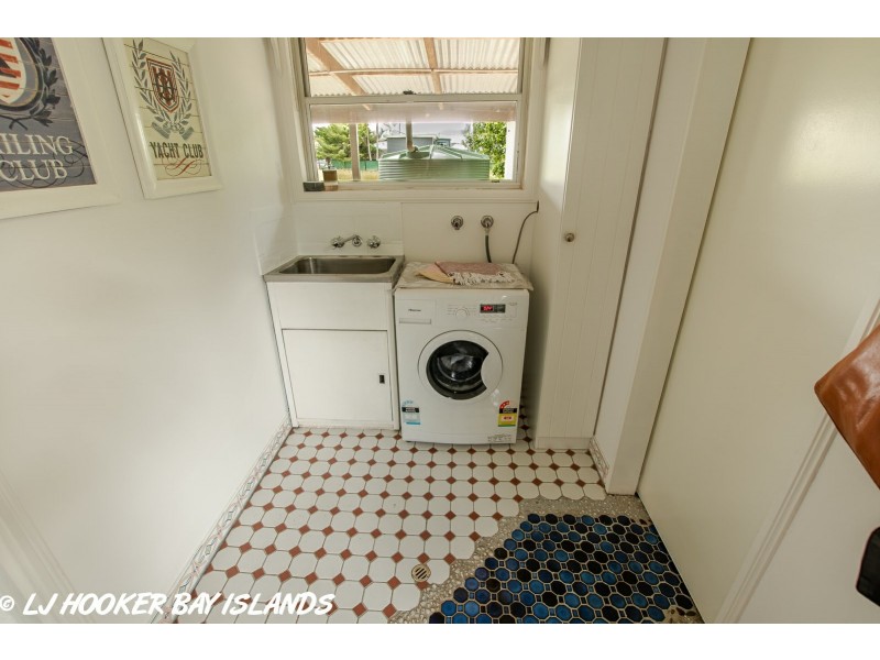 9 Panorama Avenue, Russell Island QLD 4184