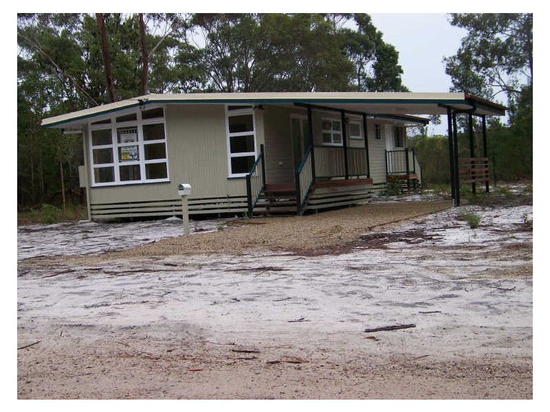 25 Grove Rd, Russell Island QLD 4184