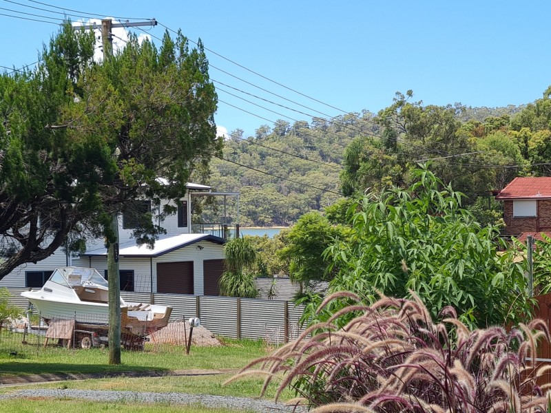 18 Patterson Street, Russell Island QLD 4184