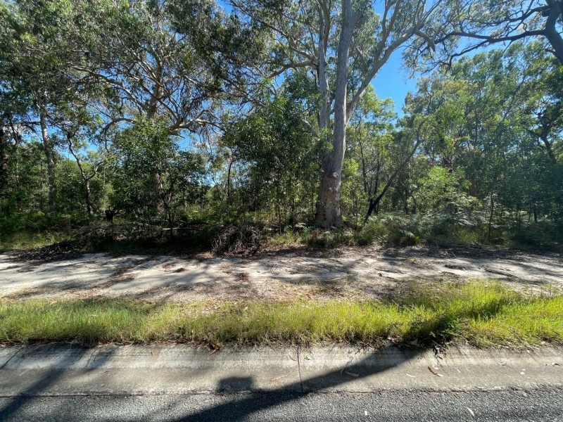 3 SHORE STREET, Russell Island QLD 4184