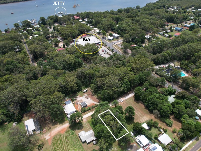 12 Nicholas Street, Russell Island QLD 4184