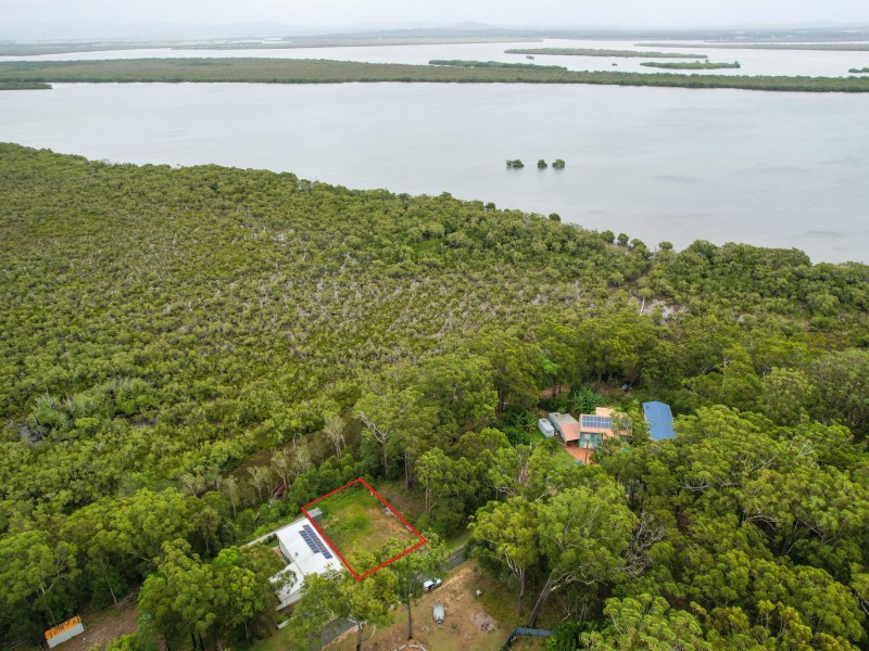 32 Deenya Pde, Russell Island QLD 4184