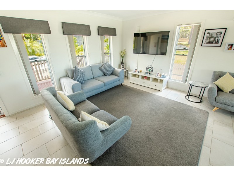 7 Yacht Street, Russell Island QLD 4184