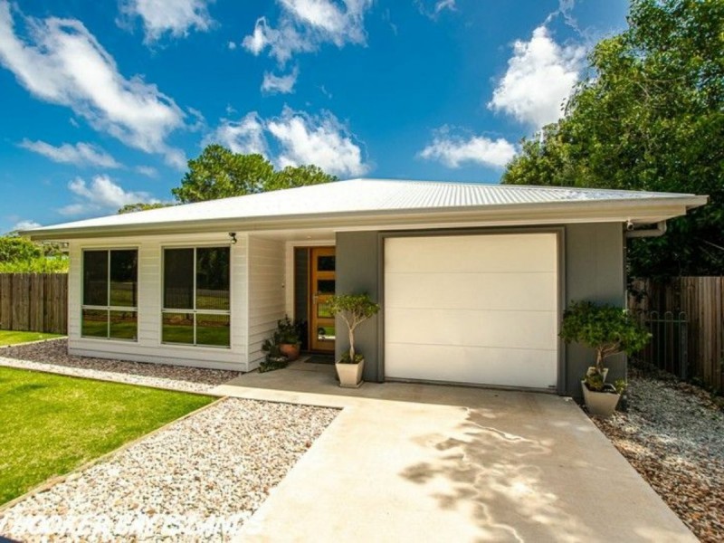 114 Kings, Russell Island QLD 4184
