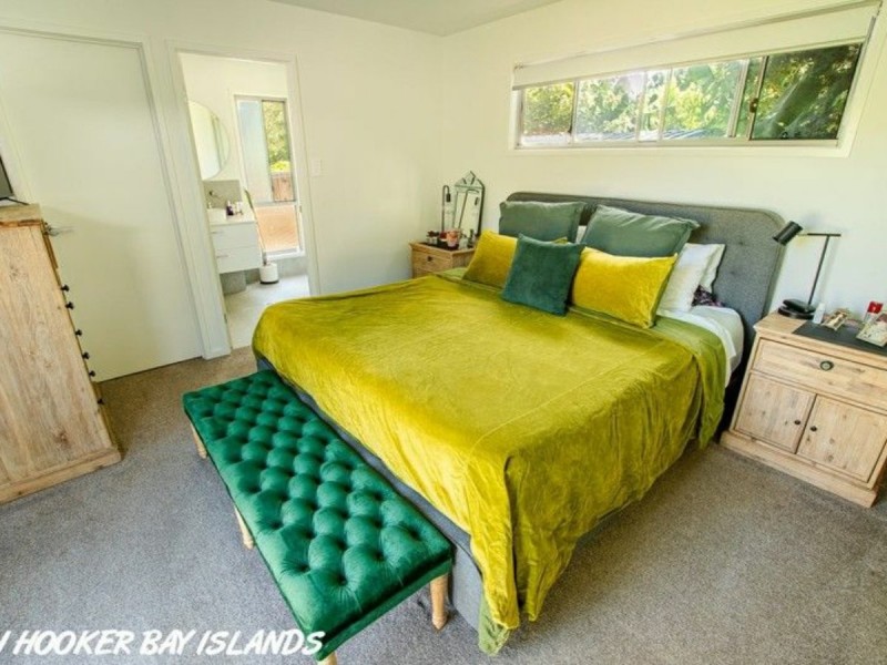 114 Kings, Russell Island QLD 4184