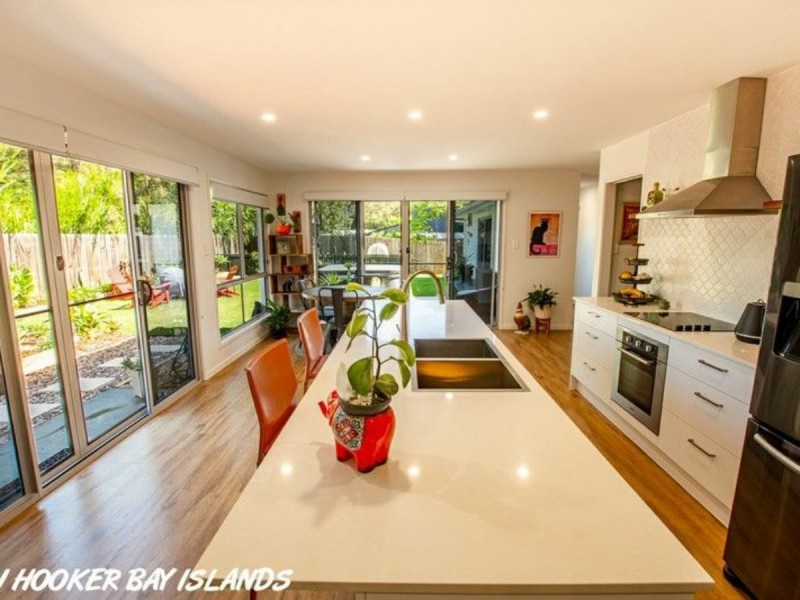 114 Kings, Russell Island QLD 4184