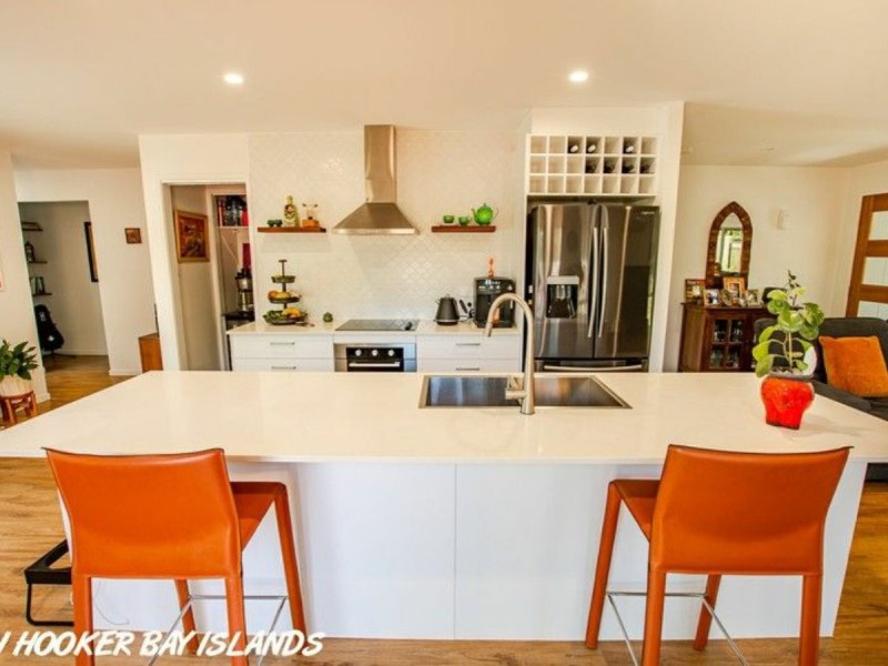 114 Kings, Russell Island QLD 4184