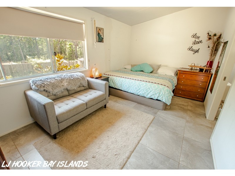 2-4 Illagona St, Russell Island QLD 4184