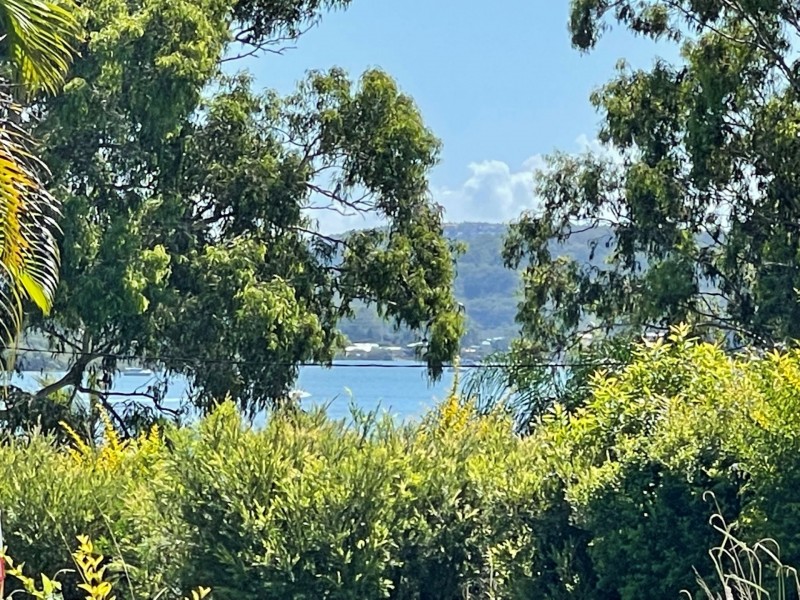 8 Jasper Street, Russell Island QLD 4184