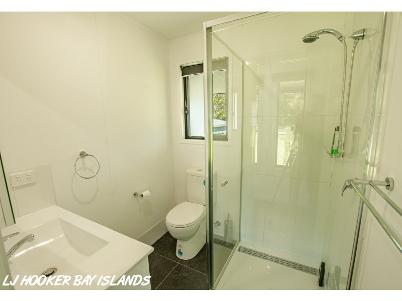 7 Laurel Street, Russell Island QLD 4184