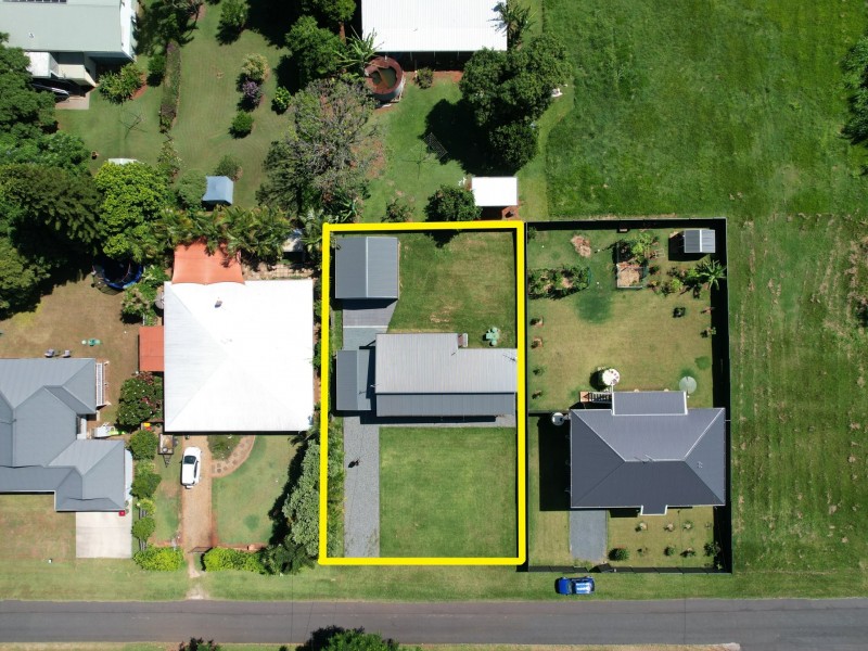 7 Laurel Street, Russell Island QLD 4184