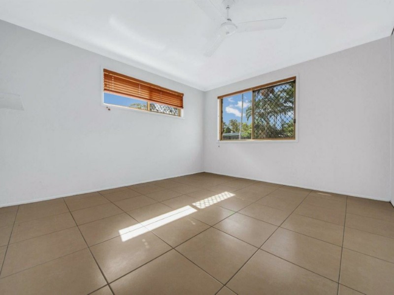 8 Aquarius Road, Russell Island QLD 4184