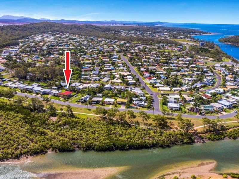 8 Aquarius Road, Russell Island QLD 4184