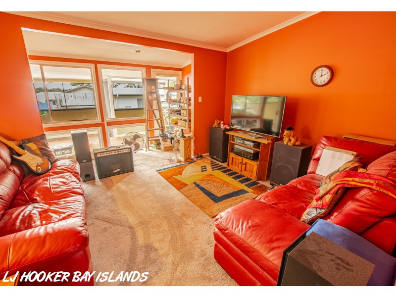 9 Douglas, Russell Island QLD 4184