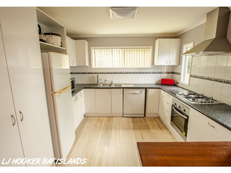 9 Douglas, Russell Island QLD 4184