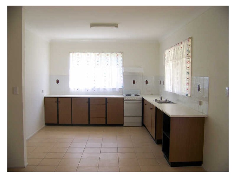 12 Yara Street, Russell Island QLD 4184