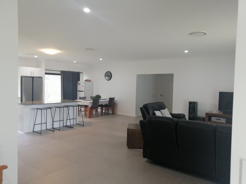 3 Medika Street, Russell Island QLD 4184