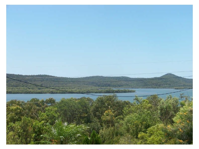 11-13 Orme Dr, Russell Island QLD 4184