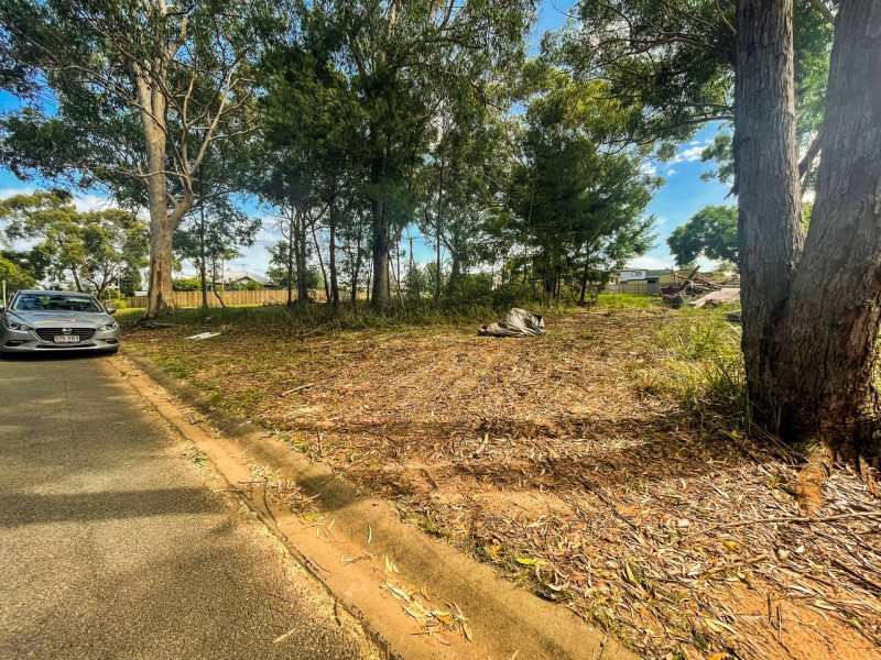 7 WARATAH STREET, Russell Island QLD 4184