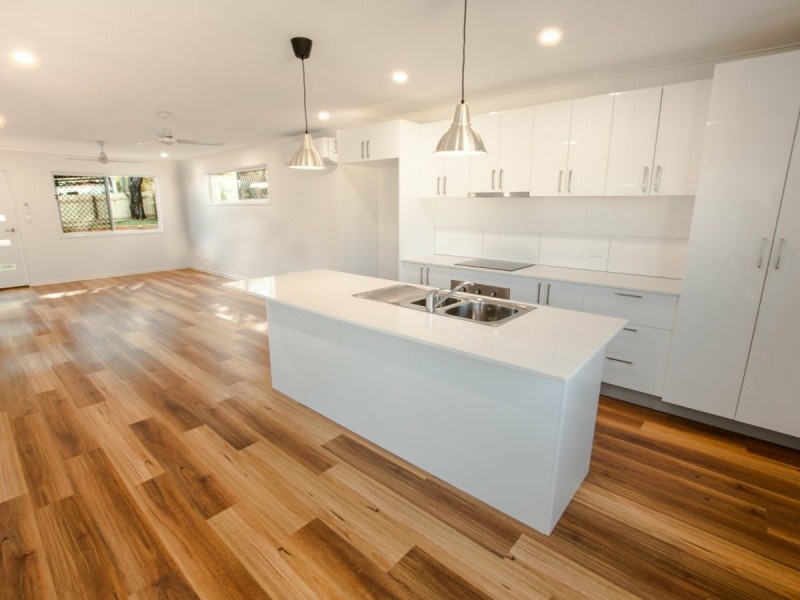 31 Channel Street, Russell Island QLD 4184