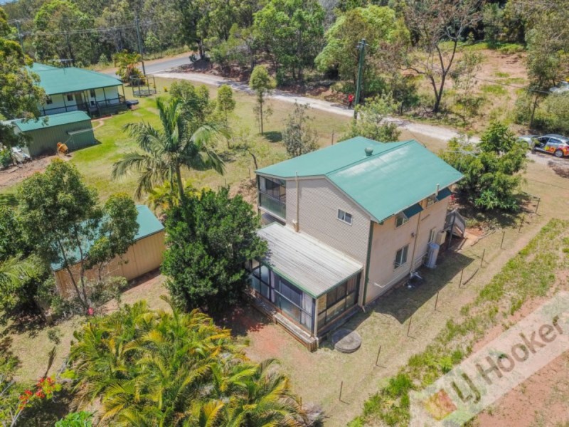 11 Peronne Ave, Russell Island QLD 4184