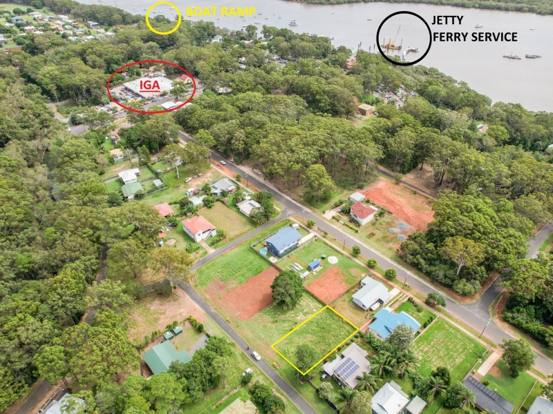 7 Reading St, Russell Island QLD 4184