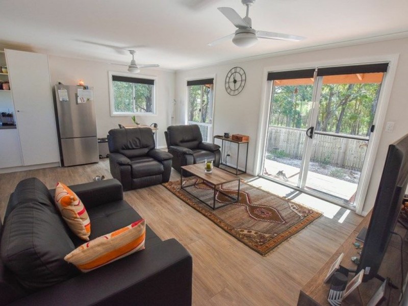 9 Condor Ave, Russell Island QLD 4184