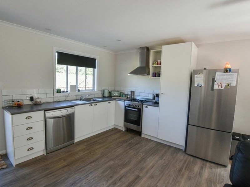 9 Condor Ave, Russell Island QLD 4184