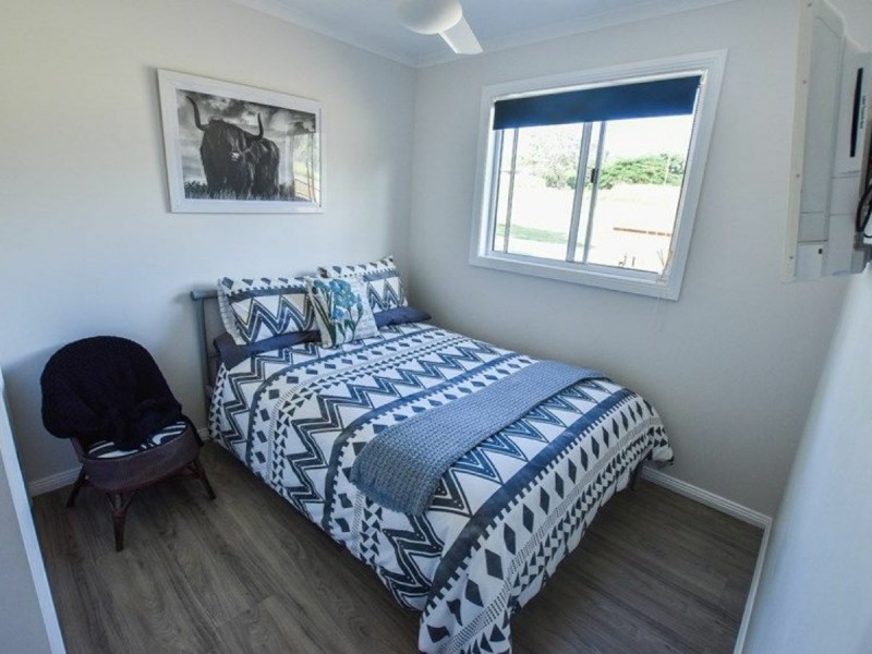 9 Condor Ave, Russell Island QLD 4184