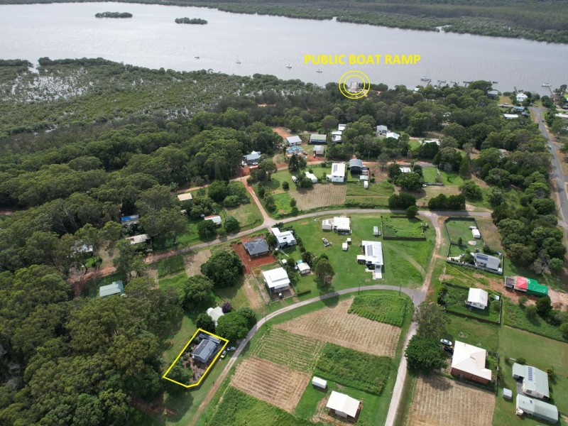 9 Condor Ave, Russell Island QLD 4184