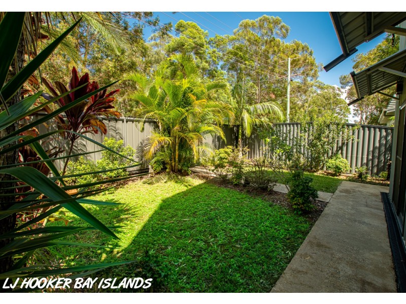 11-13 Gilcrest Road, Russell Island QLD 4184