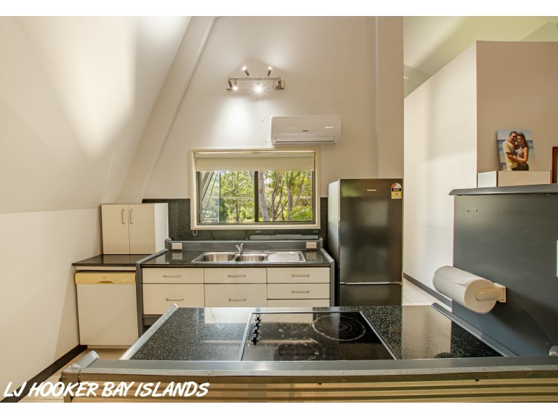 11-13 Gilcrest Road, Russell Island QLD 4184