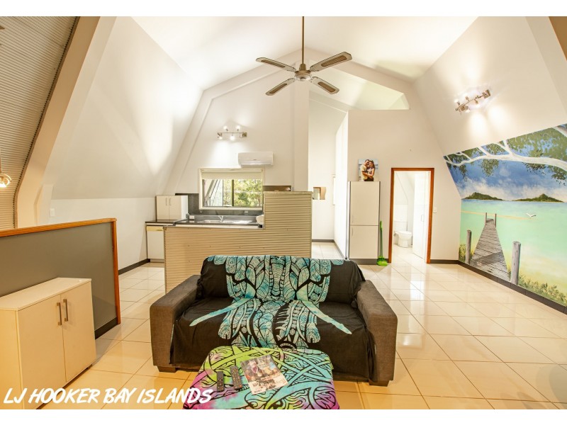 11-13 Gilcrest Road, Russell Island QLD 4184