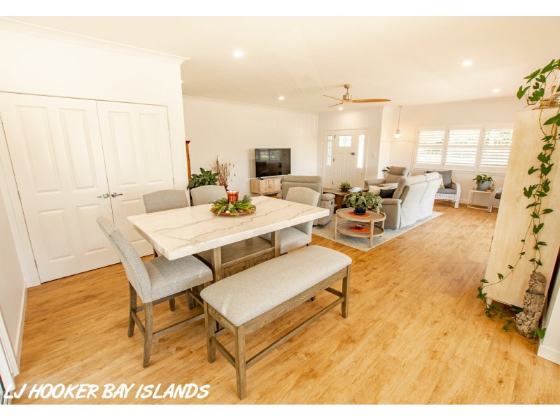 43-45 Wilma Cres, Russell Island QLD 4184