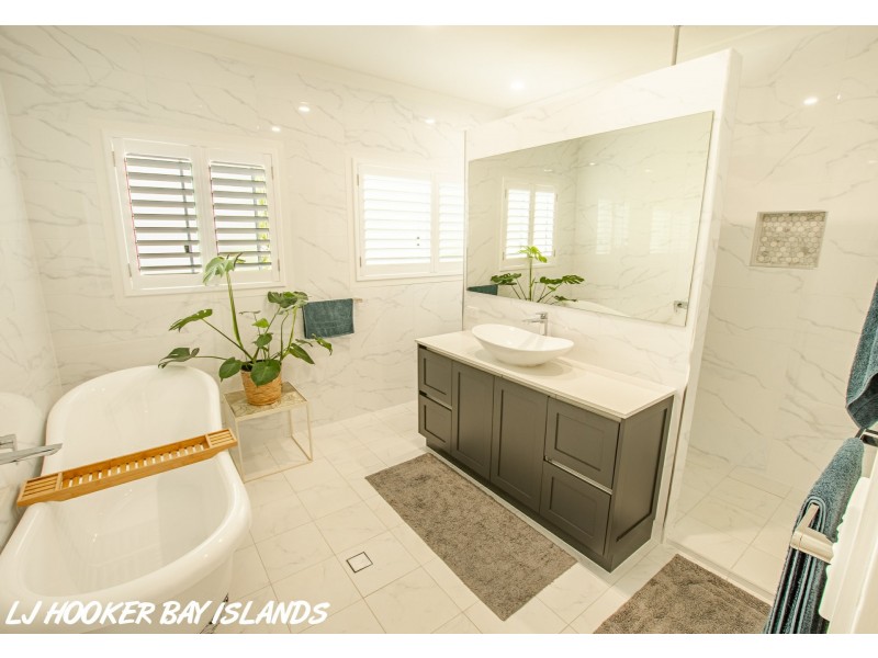 43-45 Wilma Cres, Russell Island QLD 4184