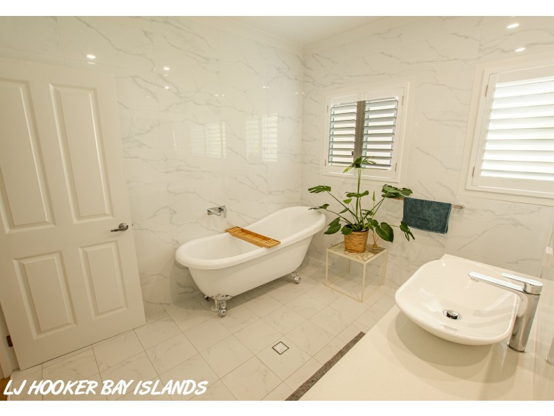43-45 Wilma Cres, Russell Island QLD 4184