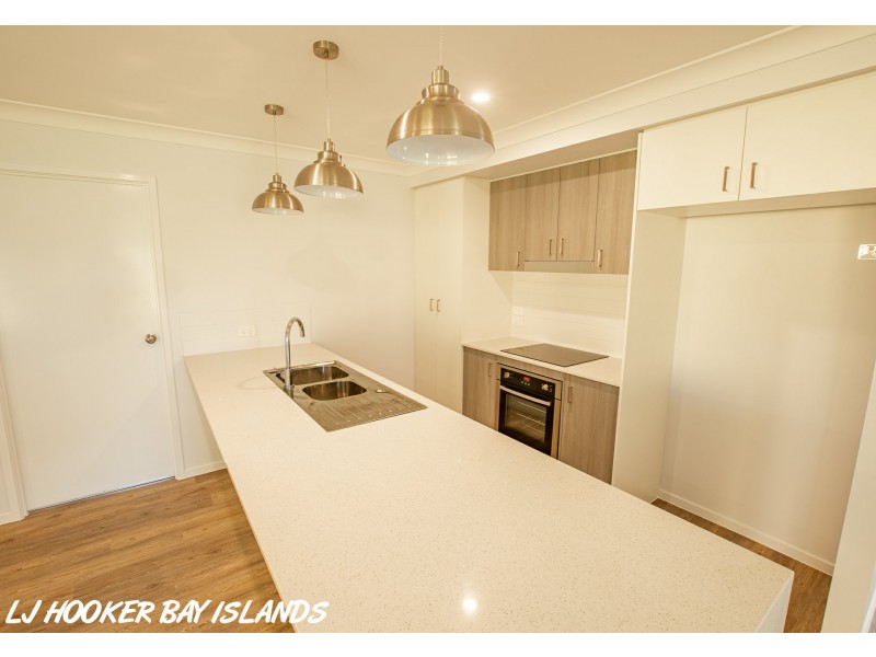 52 Laurel Street, Russell Island QLD 4184