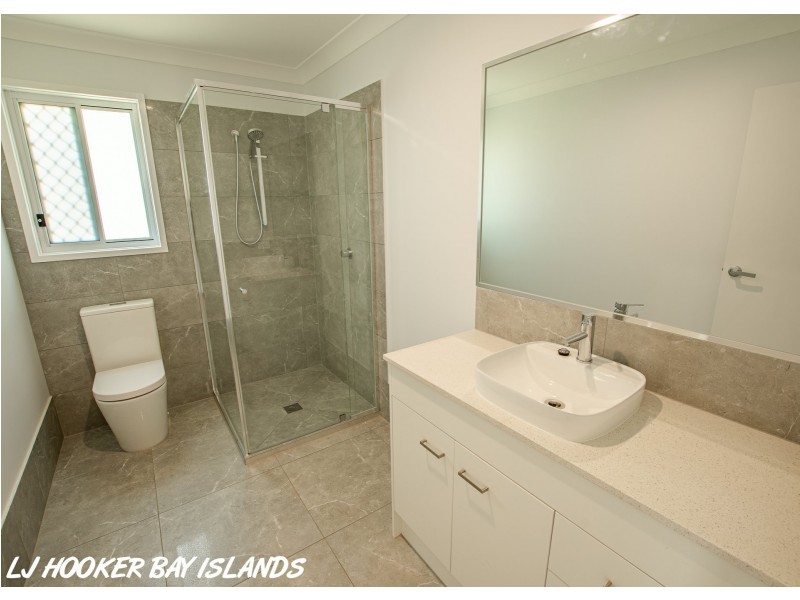 52 Laurel Street, Russell Island QLD 4184