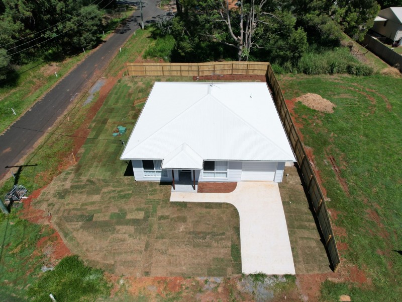 52 Laurel Street, Russell Island QLD 4184