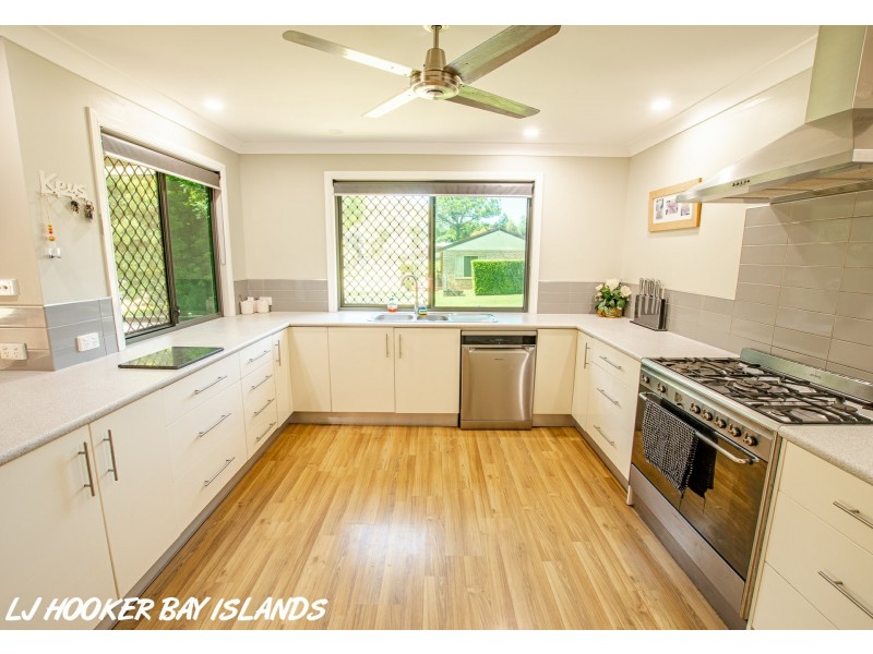 48 Kings Rd, Russell Island QLD 4184