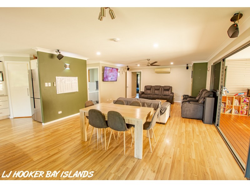 48 Kings Rd, Russell Island QLD 4184