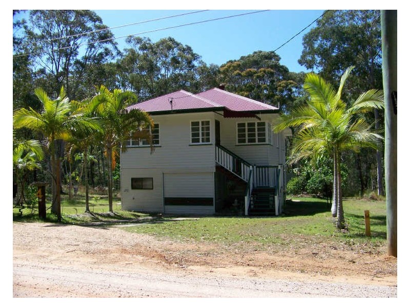 4 Forrest Hill Road, Russell Island QLD 4184