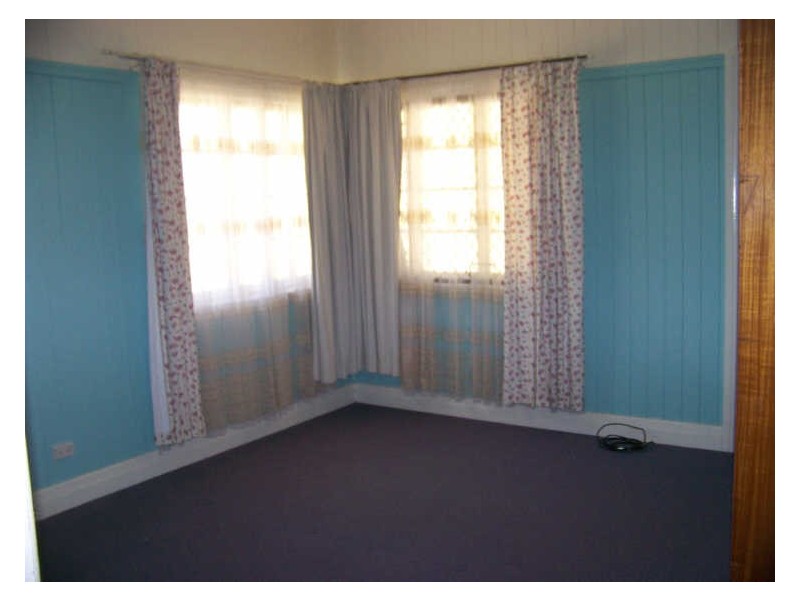 4 Forrest Hill Road, Russell Island QLD 4184