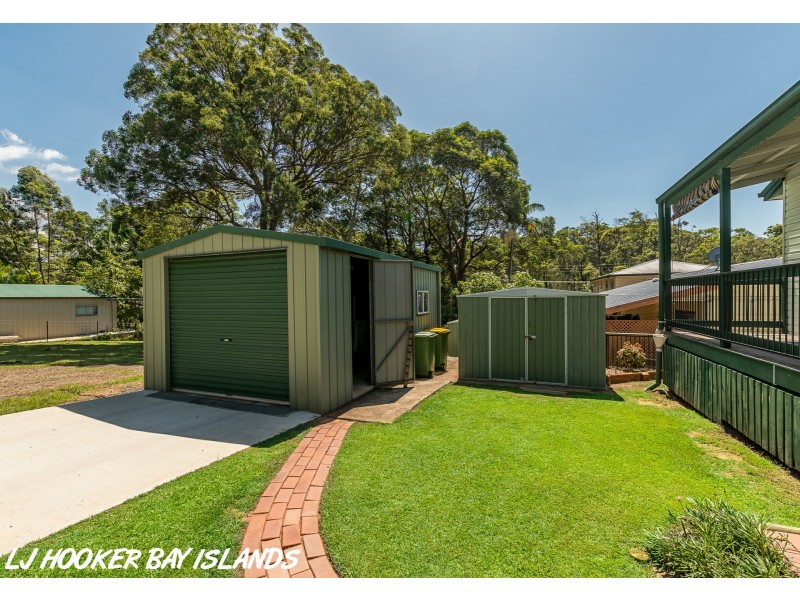 5 Crescent Drive, Russell Island QLD 4184
