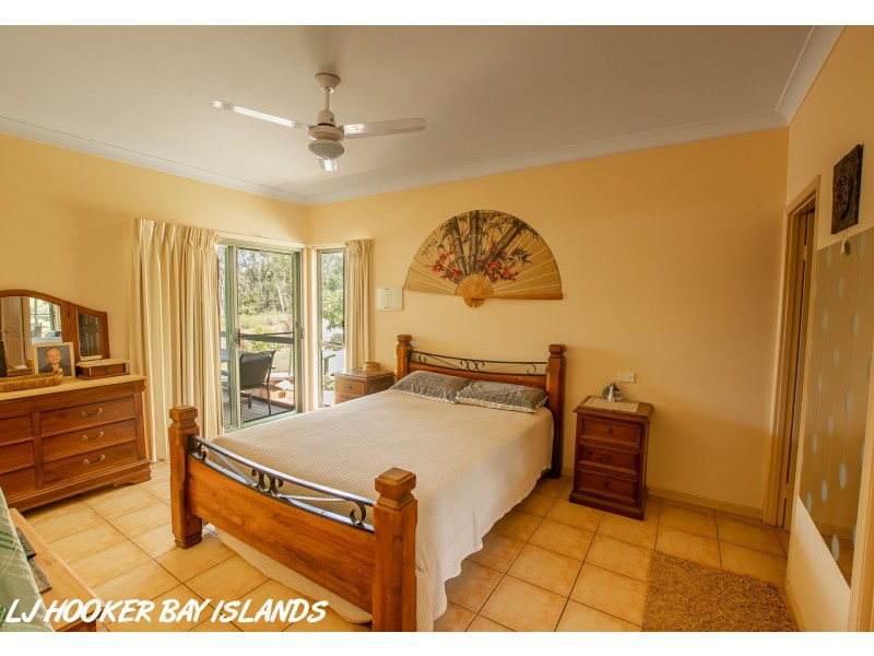 5 Crescent Drive, Russell Island QLD 4184